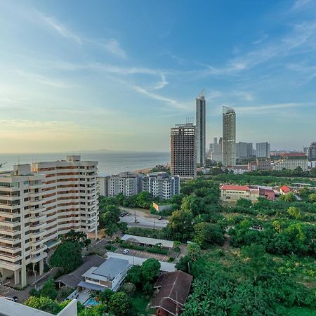 Pattaya Holiday At Veranda Residence Pattaya جومتين بيتش المظهر الخارجي الصورة