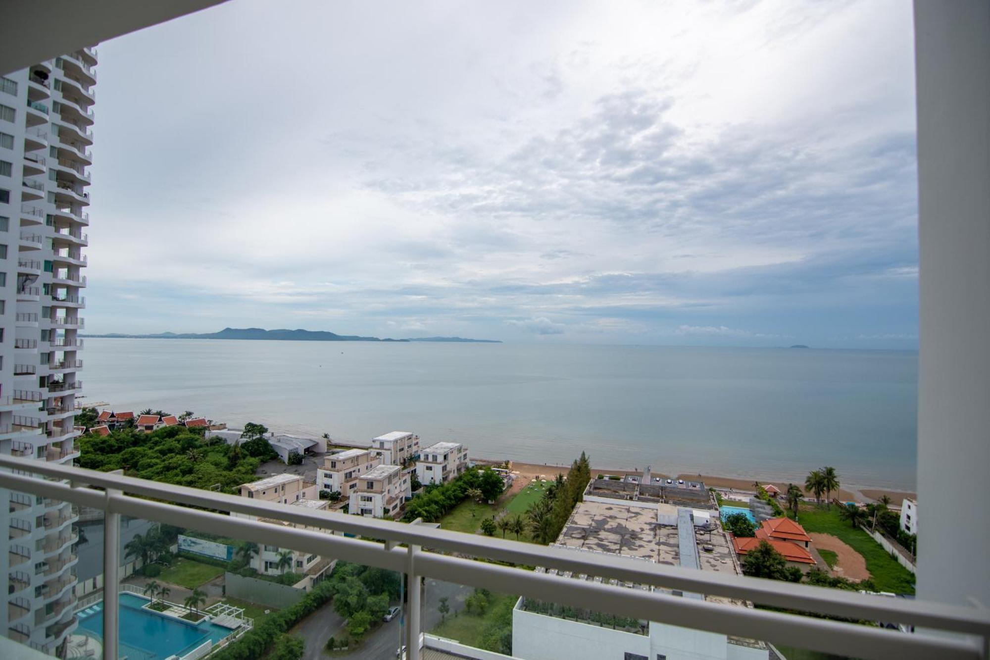 Pattaya Holiday At Veranda Residence Pattaya جومتين بيتش الغرفة الصورة