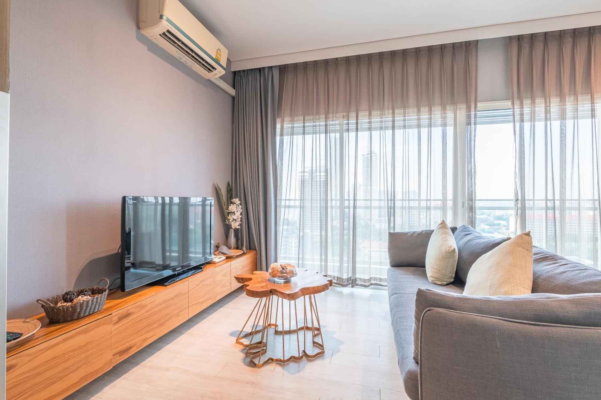Pattaya Holiday At Veranda Residence Pattaya جومتين بيتش المظهر الخارجي الصورة